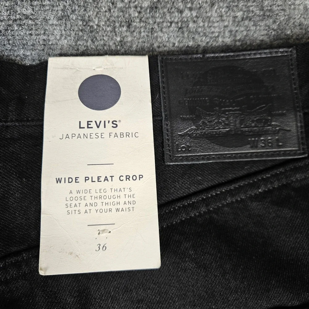 $248 Levis Wide Pleat Crop Japanese Fabric Jeans Mens 36 Black Denim NEW